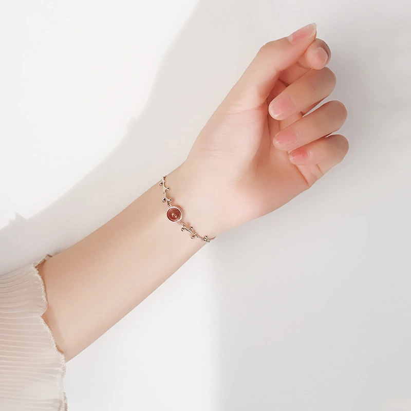 Natural strawberry crystal bracelet