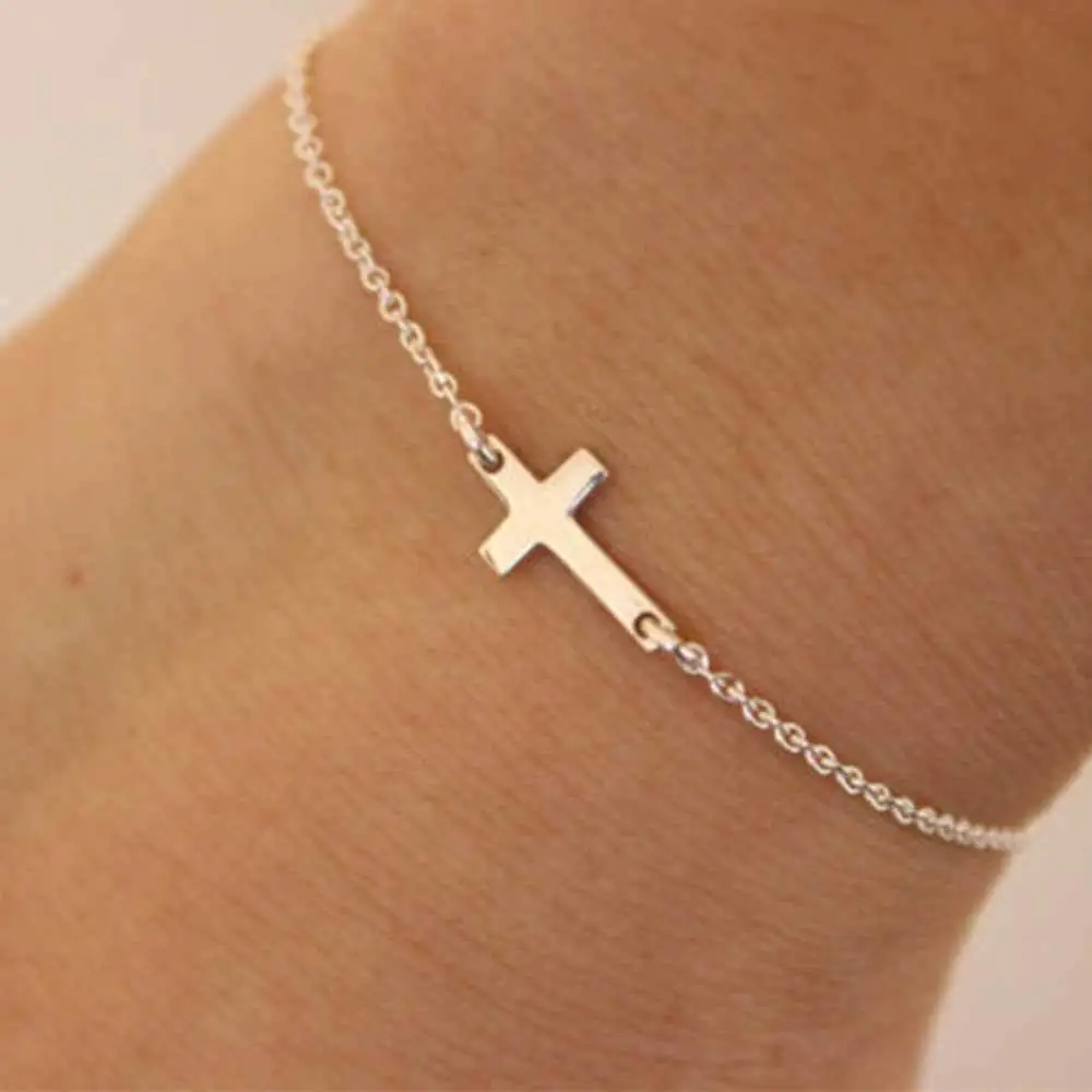 Simple cross bracelet