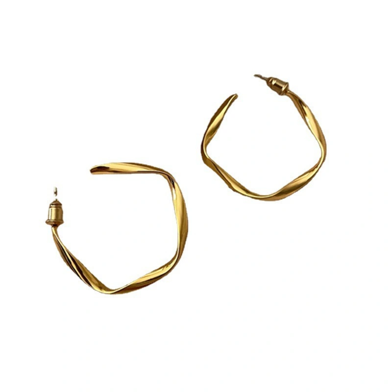 Simple Temperament Twisted Mobius Earrings 