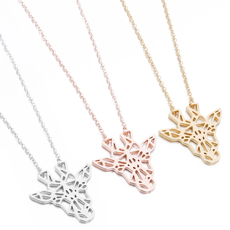 Giraffe pendant