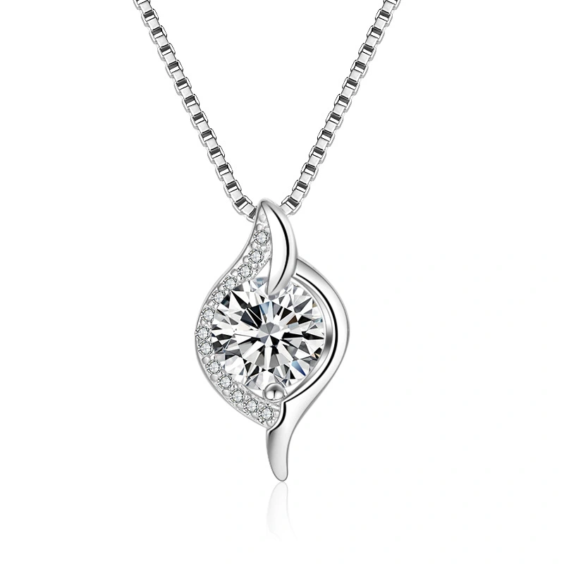 Fashion diamond pendant