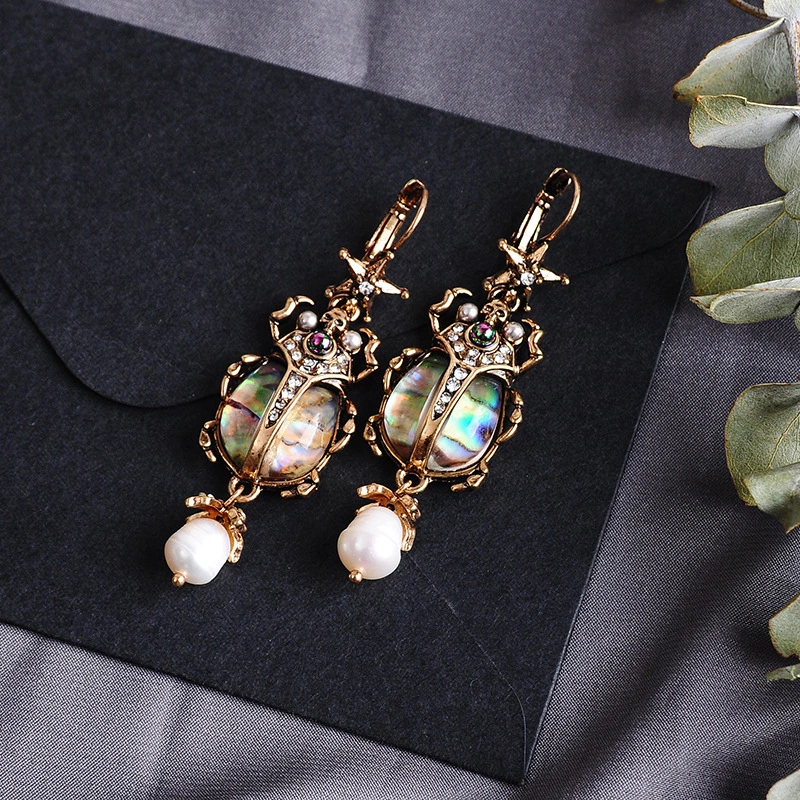 Wild natural pearl earrings retro ladybug earrings