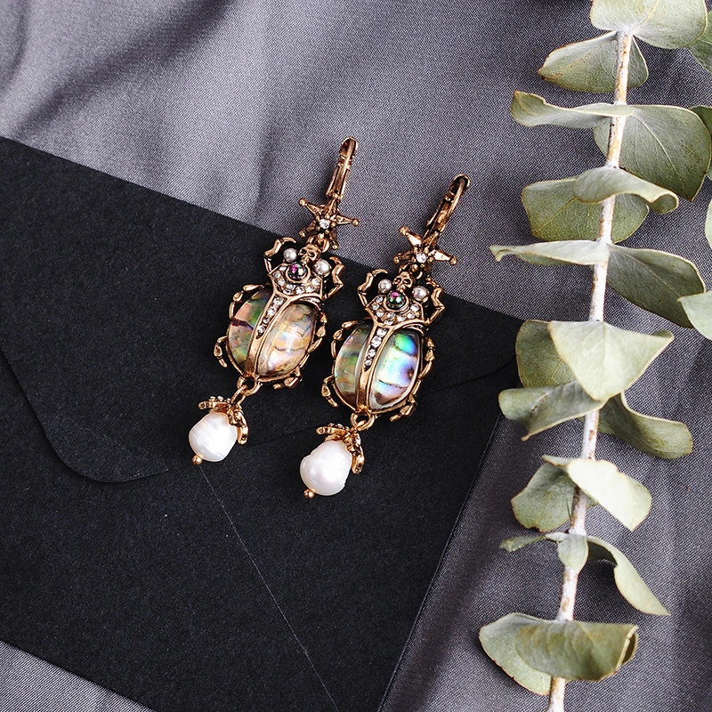 Wild natural pearl earrings retro ladybug earrings