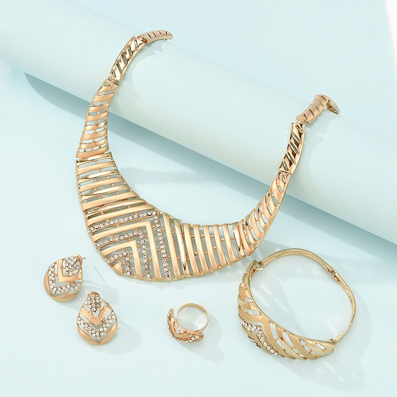 Fashion Simple Alloy First Necklace And Earrings Four-piece Set