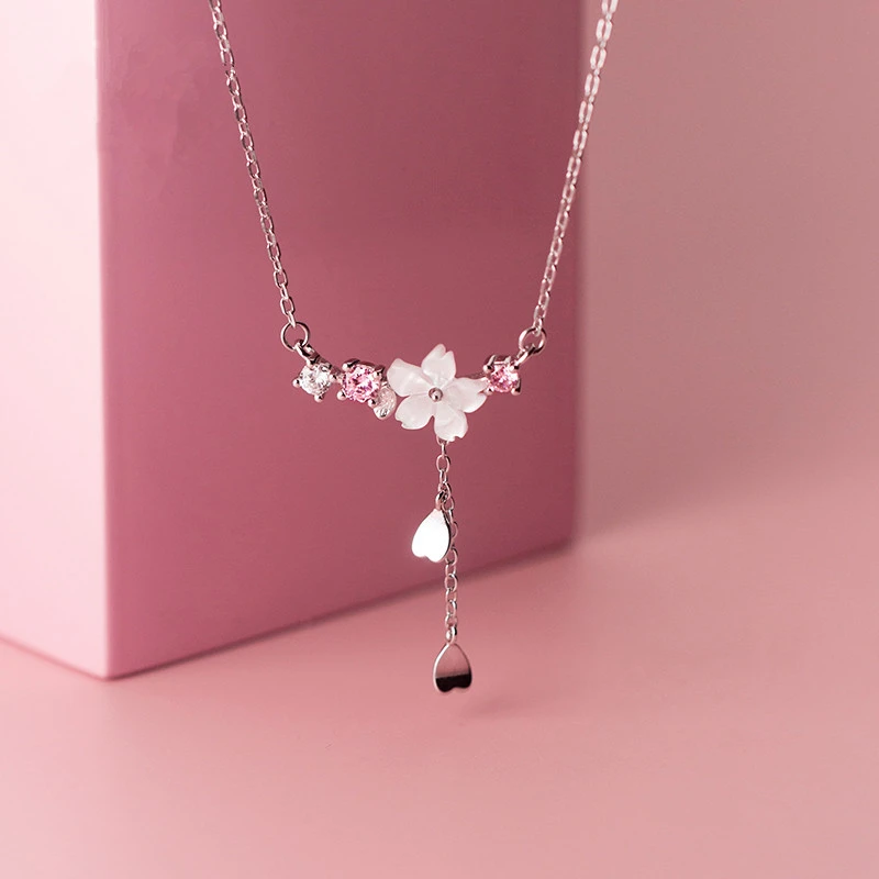 S925 Silver Korean Light Luxury Temperament Shell Flower Necklace Female Love Flower Tassel Diamond Clavicle Chain