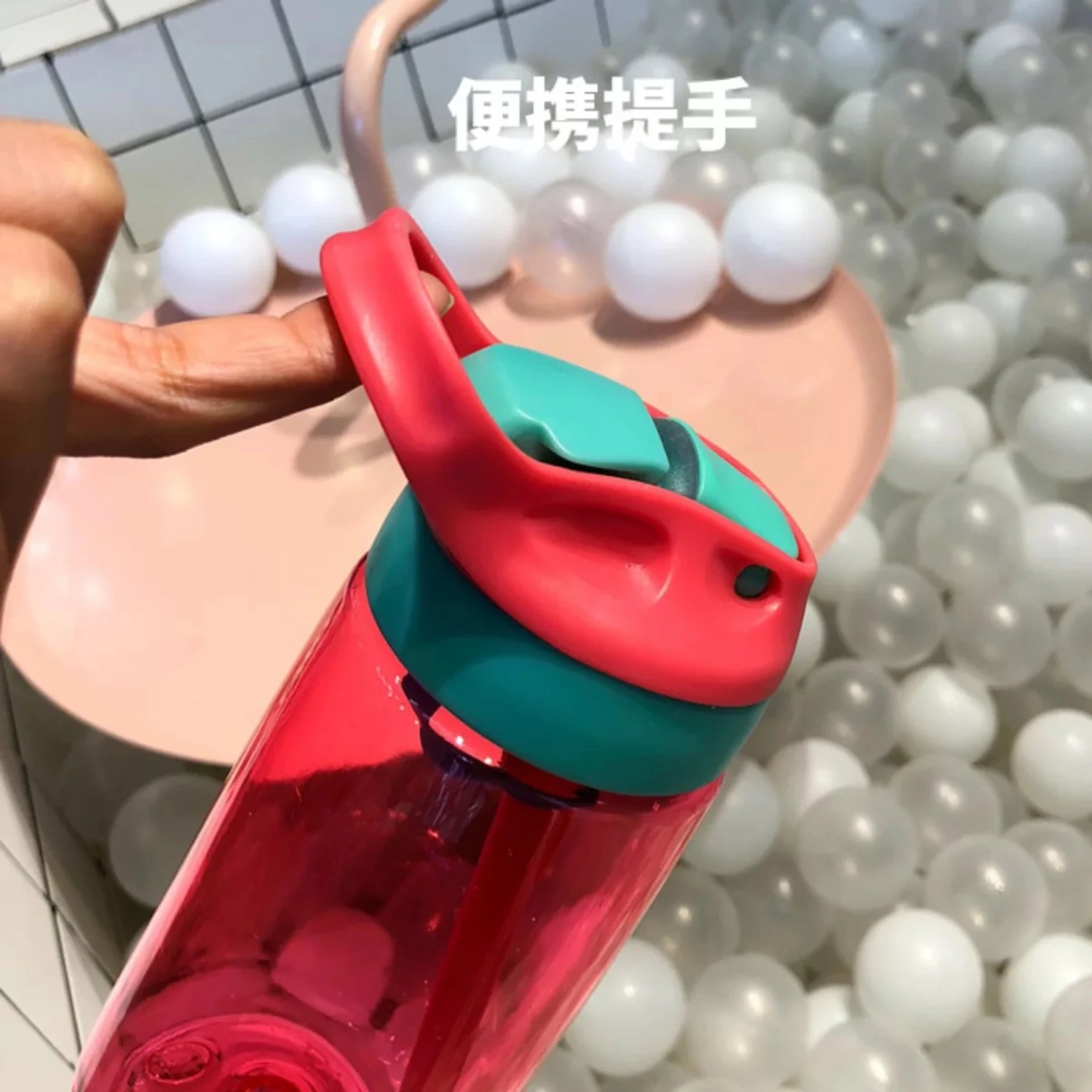 Children's water cup, baby straw cup, leak-proof cup