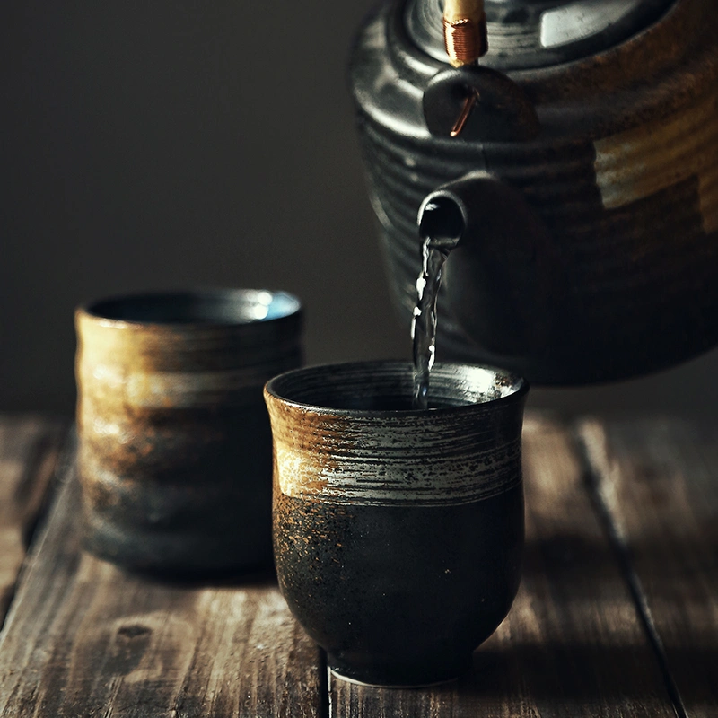 Stoneware hand-painted tea cup