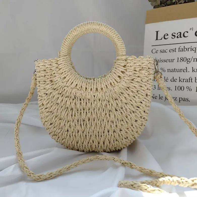 Women's hand carry straw bag