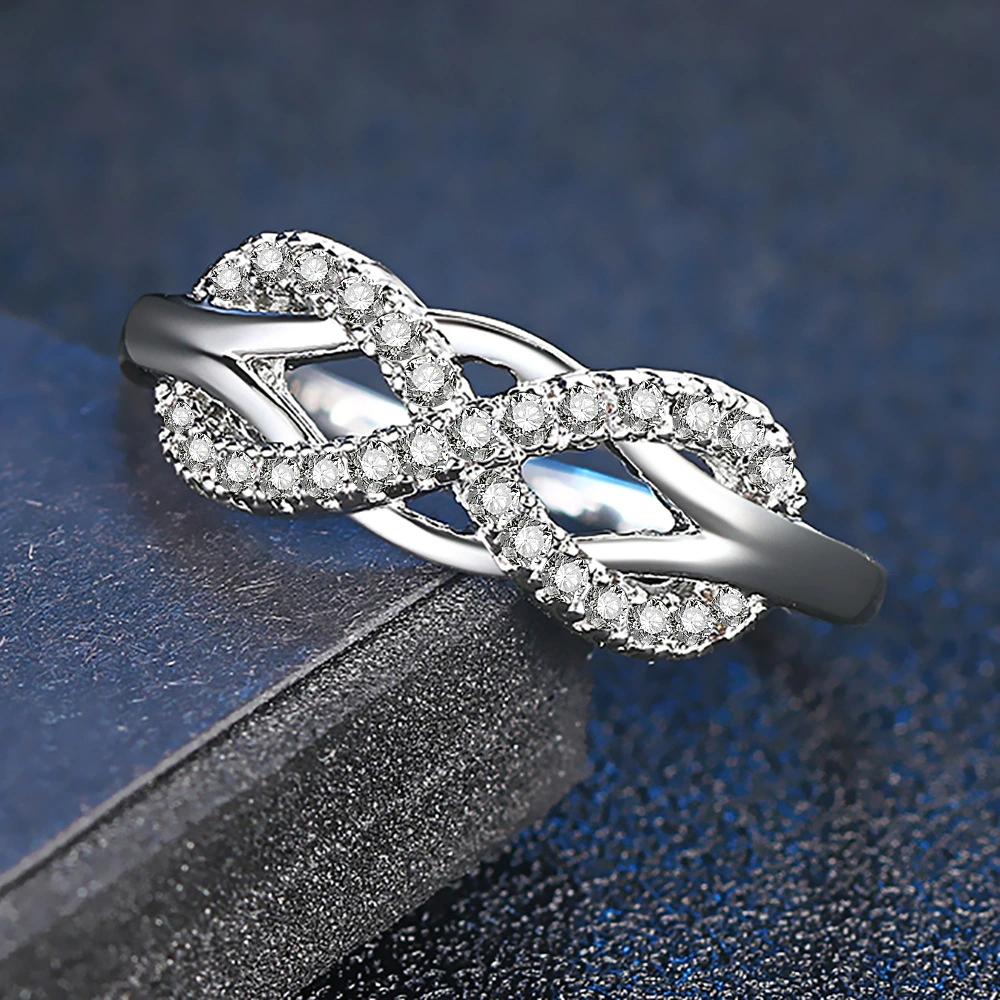 Bow ring for ladies