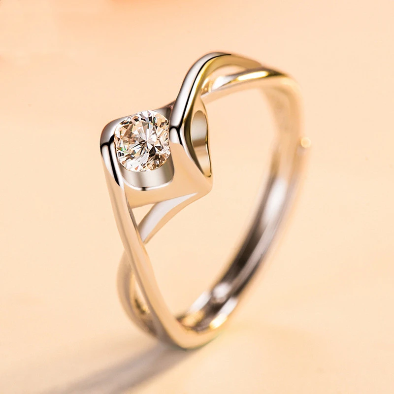 New Angel Kiss Heart Shaped Silver Diamond Ring