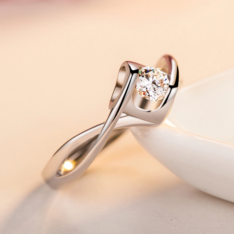 New Angel Kiss Heart Shaped Silver Diamond Ring