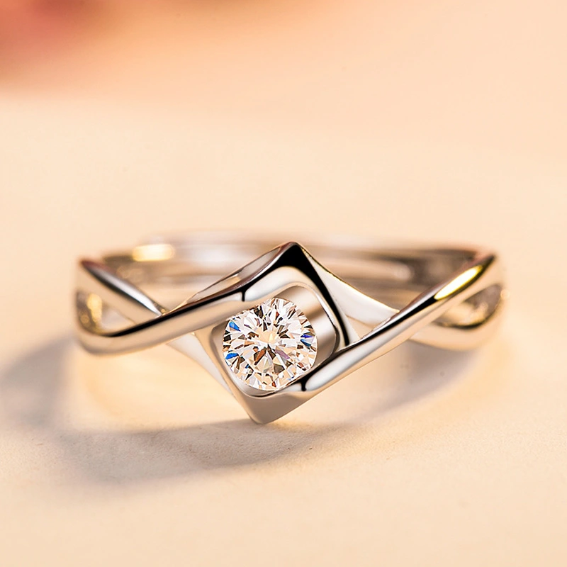 New Angel Kiss Heart Shaped Silver Diamond Ring