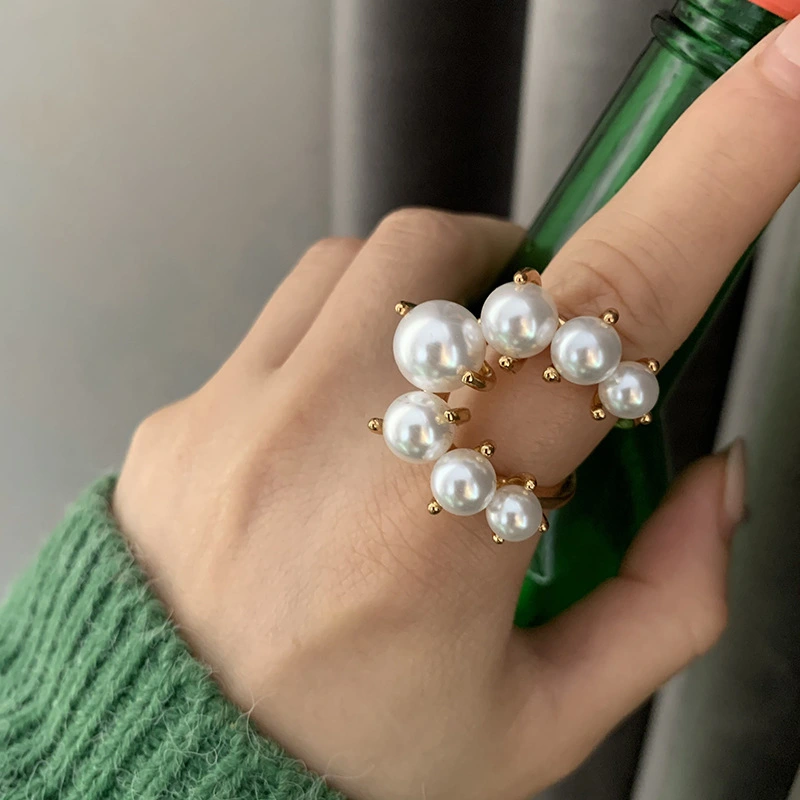 Fashion Retro Adjustable Temperament Pearl Ring