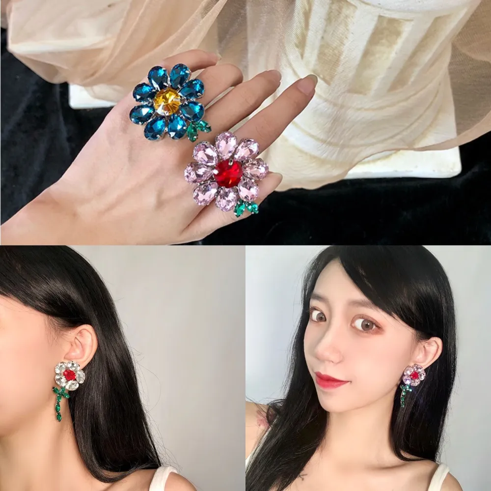 Simple and versatile exaggerated large rhinestone color flower ring cute age-reducing accessories flower earrings