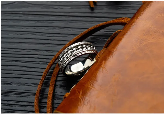 Simple Trendy Men's Chain Titanium Steel Ring