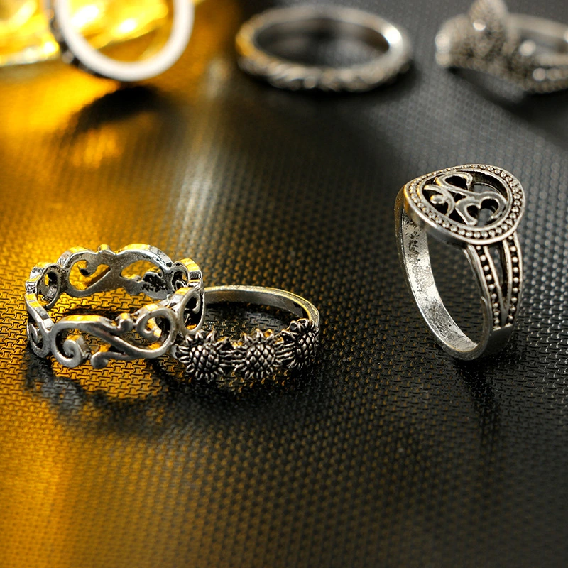 European and American Bohemian Vintage Hollow Carved Elephant Palm Crown 9-piece Ring