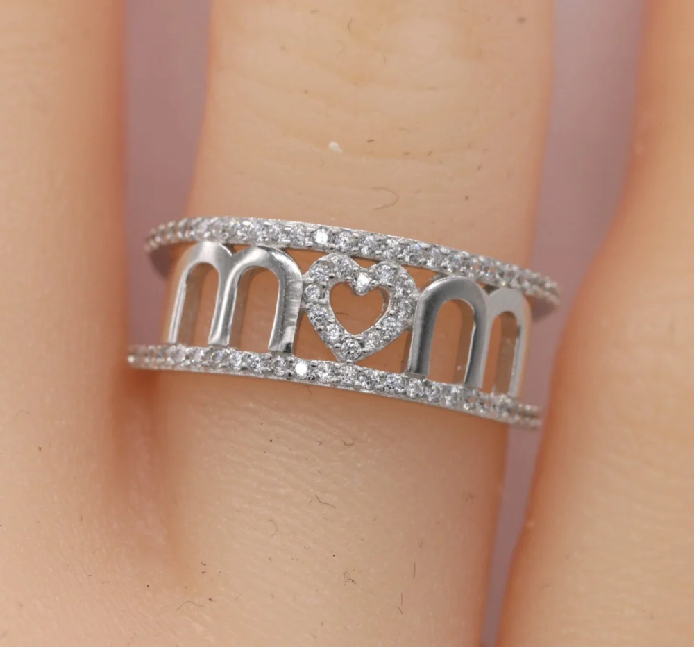 Exquisite MOM Love Heart Shaped Zircon Ring
