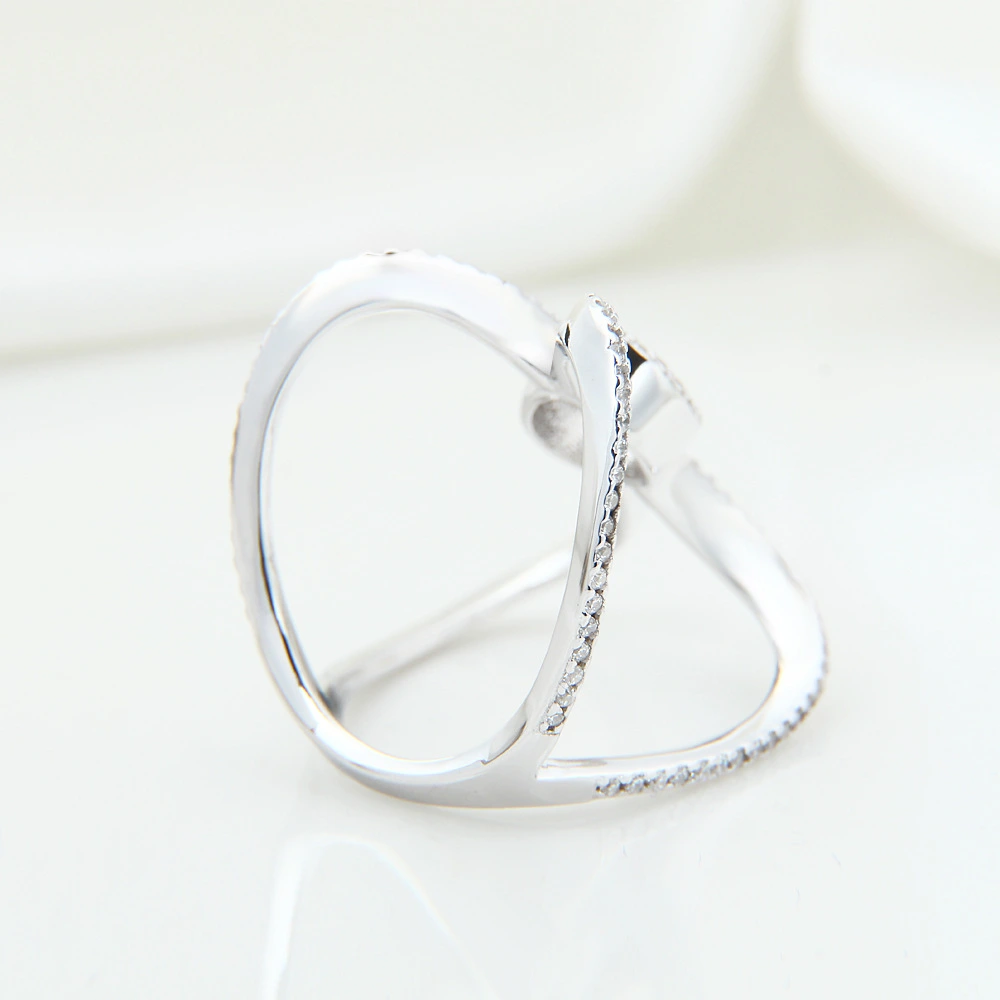 Longlong Jewelry S925 Silver Inlaid Zircon Simple Fashion Ring