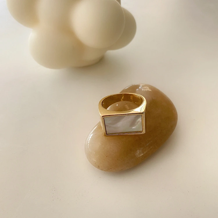 Personalized European And American Style Marble Shell Ring