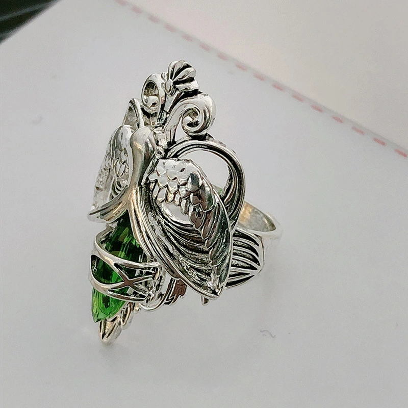 European And American Inlaid Green Zircon Ring Women