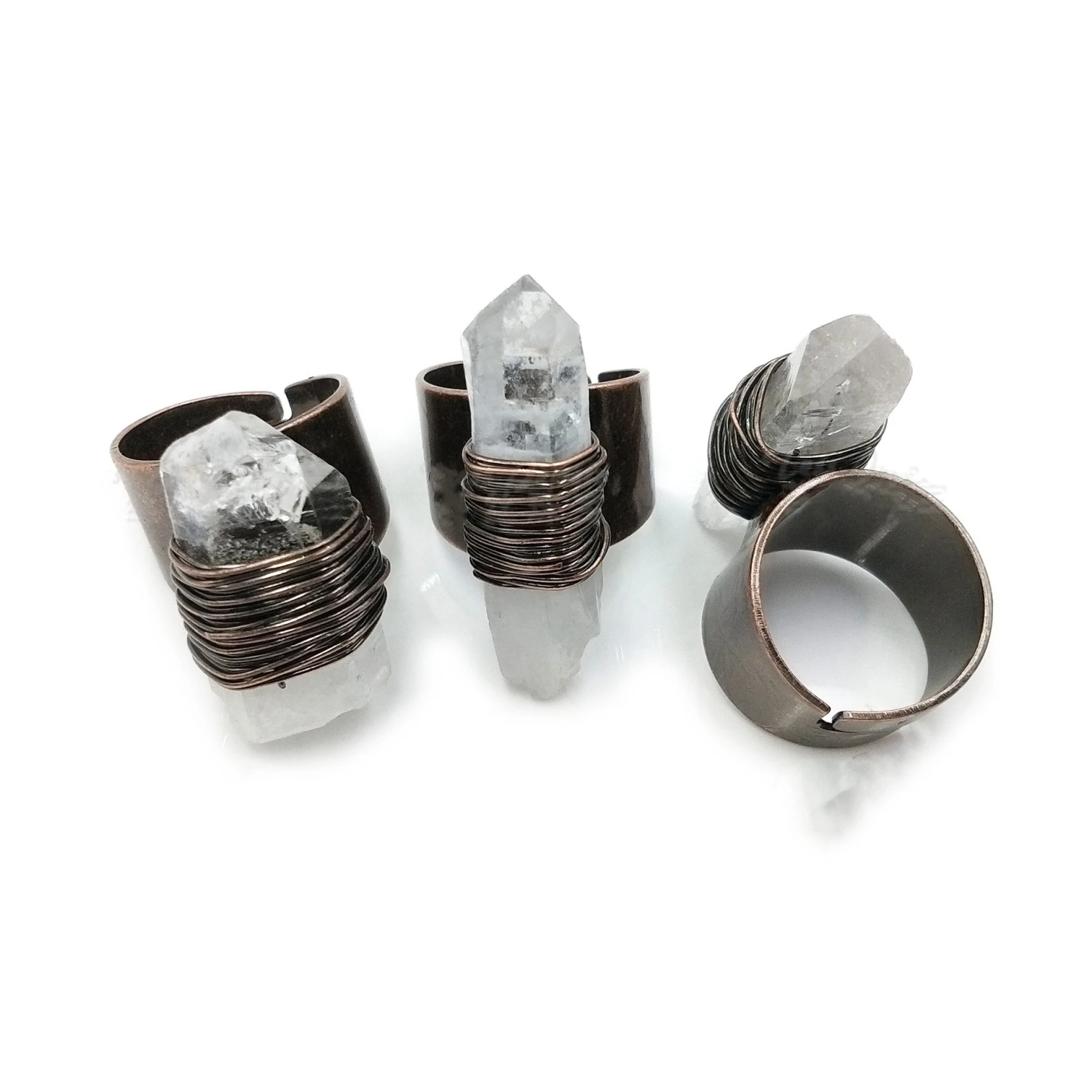 Men's And Women's Handmade  Natural White Crystal Hexagonal Column Winding Ring
