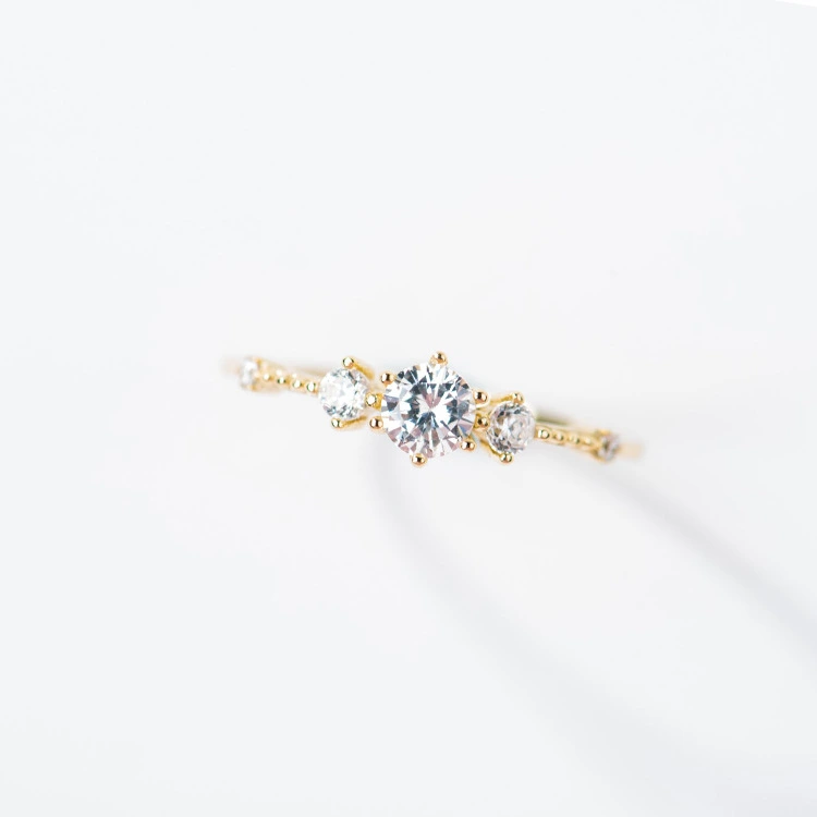 Exquisite And Small 5 Zirconium Diamond Luxury Six Claw Zirconium Diamond Ring