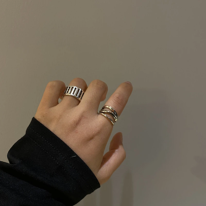 Japanese And Korean ISN Cold Wind Retro Ring