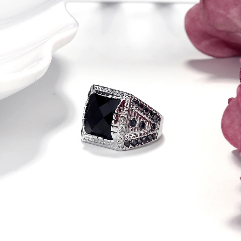 Silver-plated black gemstone ring