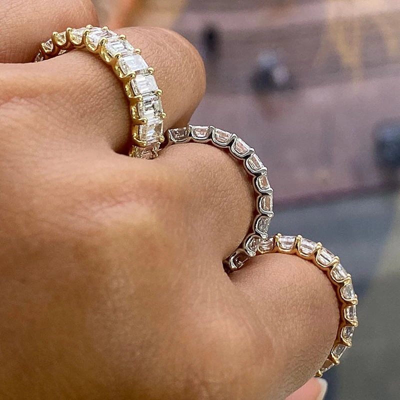 Creative Full Circle Encrusted Zircon Ladies Engagement Ring