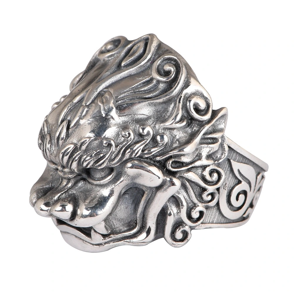 Antique Thai silver craft ring