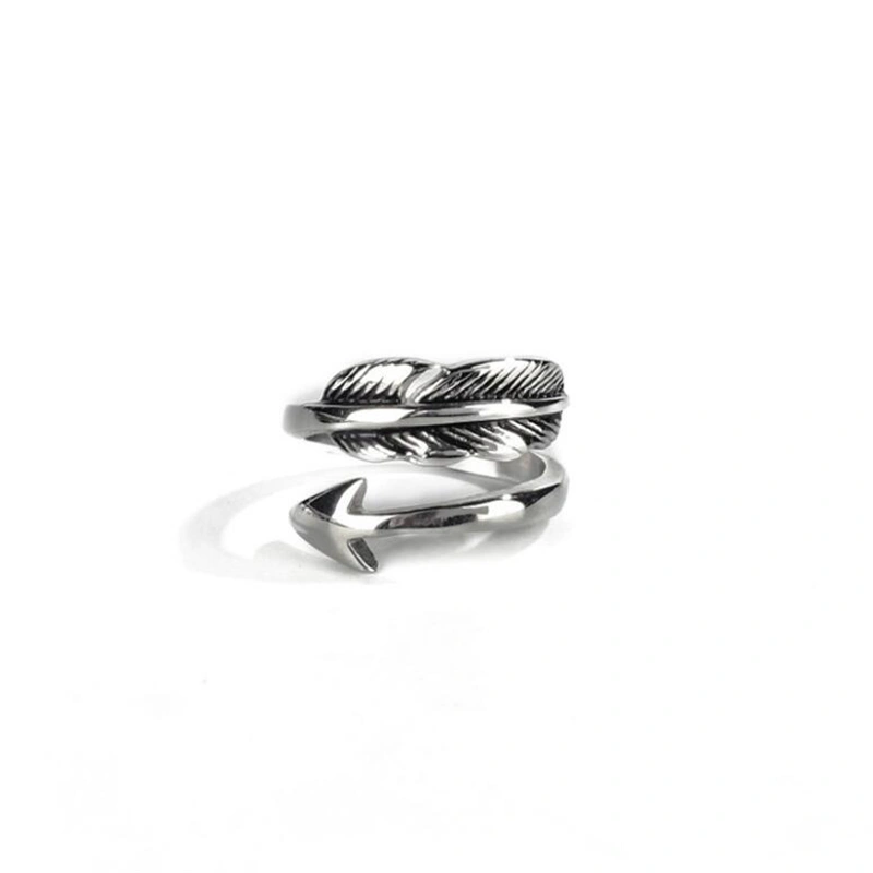 Engraved feather ring