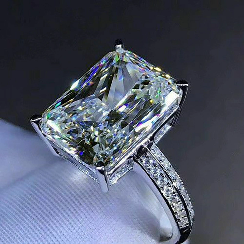 Ring with oversized zircon