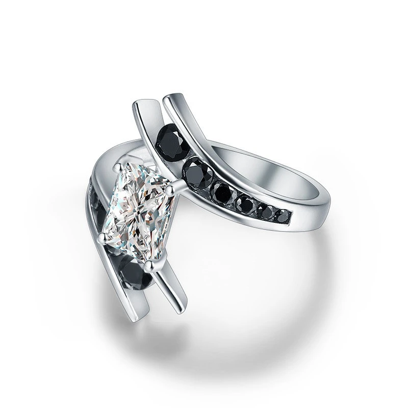 Fashion silver ring