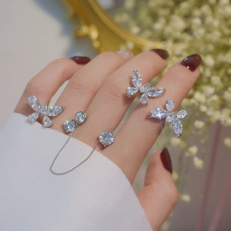 Exquisite Twin Butterfly Glittering Zircon Chain Ring