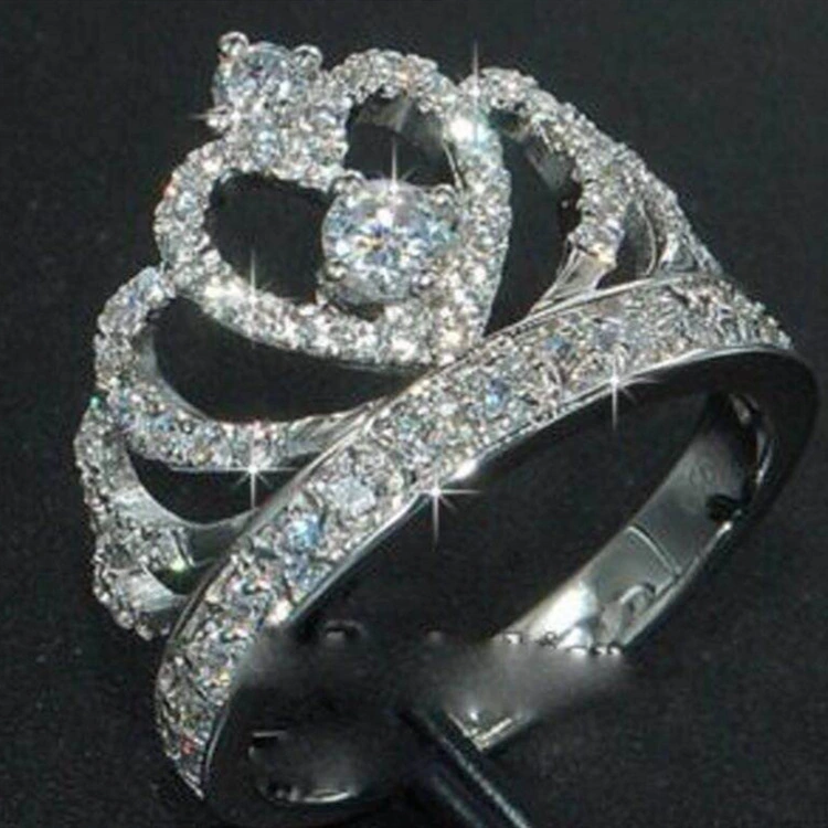 European and American Crown Ring with White Diamonds