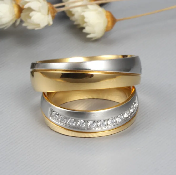 Diamond inlaid titanium steel couple ring