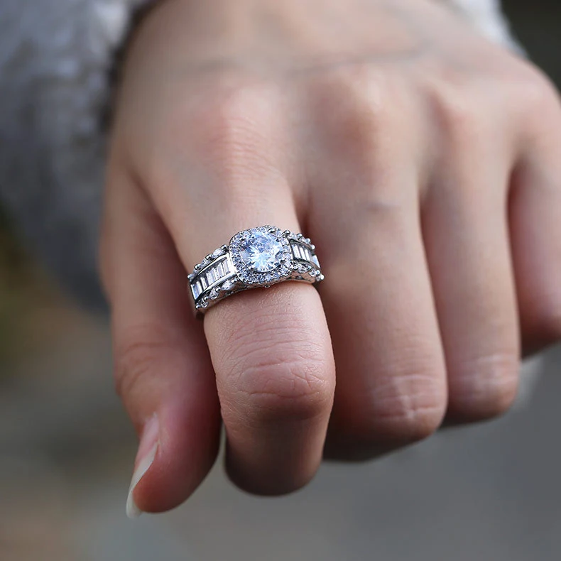 Fashion engagement square ring