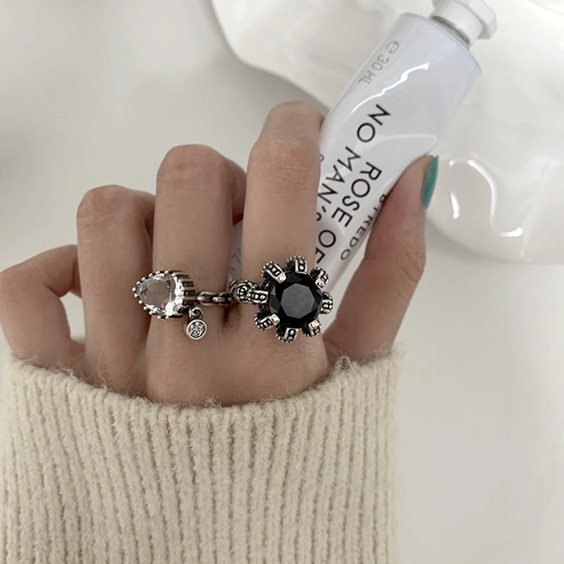 Retro Buckle Hollow Diamond Cold Wind Ring