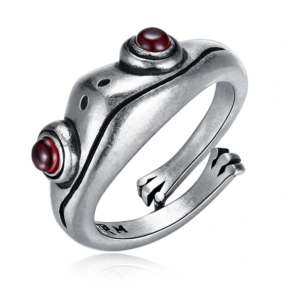 Frog shape ring