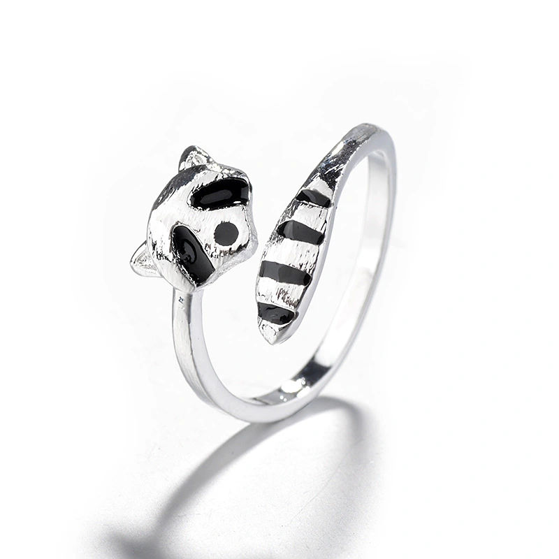 Lady raccoon opening ring