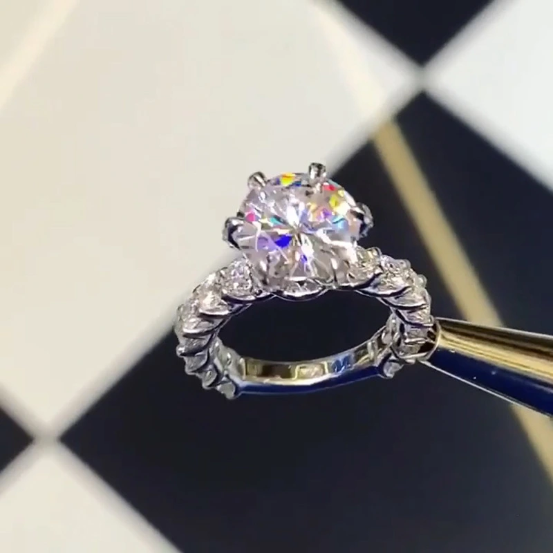 White gold plated zircon six prong ring