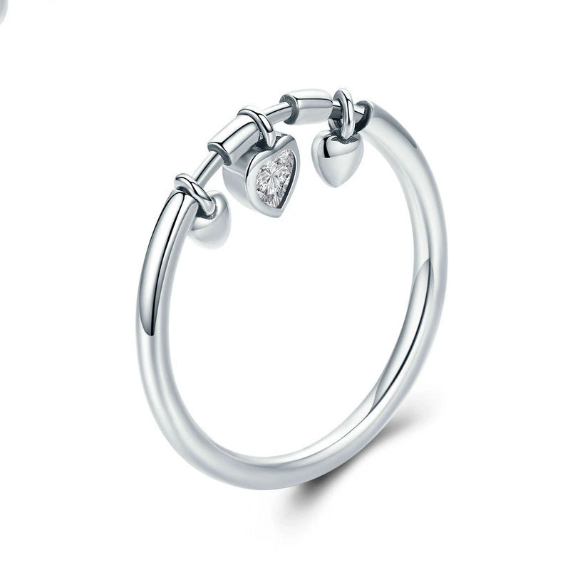 Love heart-shaped ring women