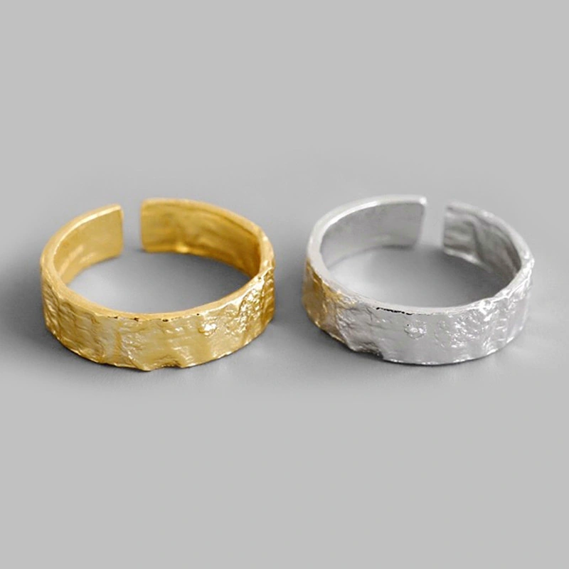 Folded tinfoil ring