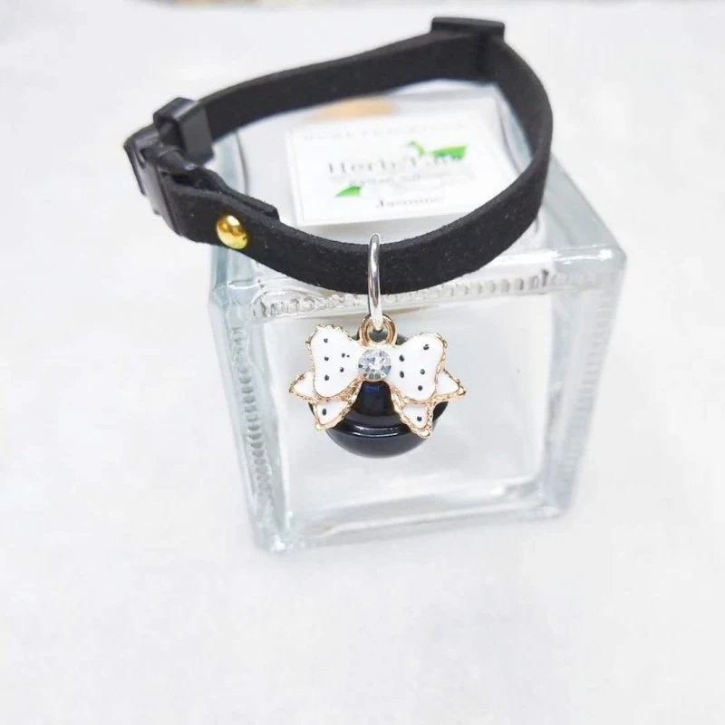 Pet Accessories Collar Bells Cat Bowknot Cartoon Variety of Bells Dogs Teddy Rabbit Necklace