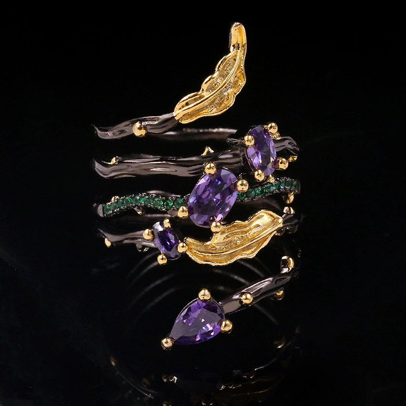 Black Gold Two-Tone Inlaid Purple Zircon Spring Ring