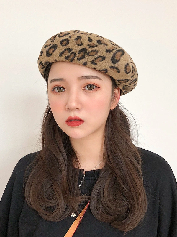 Beret Women'S Fashion Leopard Print Retro Korean Autumn And Winter Painter Hat Simple Wild Bud Octagonal Hat