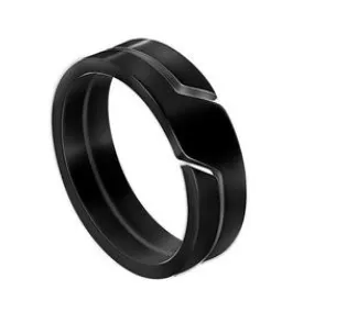 Electroplating Black And White Simple Titanium Steel Couple Ring