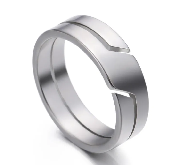 Electroplating Black And White Simple Titanium Steel Couple Ring