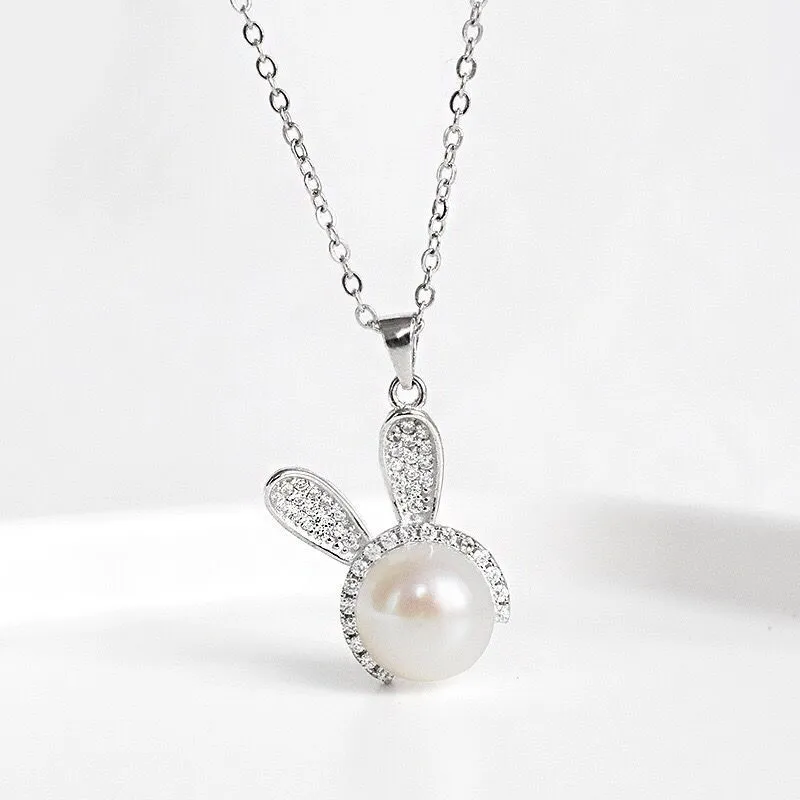 Luxury Cute Rabbit With Pearl Jewelry