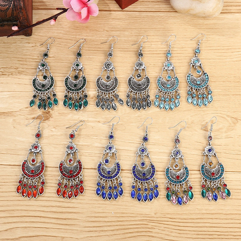 Popular retro personality ethnic style elegant jewelry crescent-shaped full diamond tassel earrings high-end earrings earrings wholesale